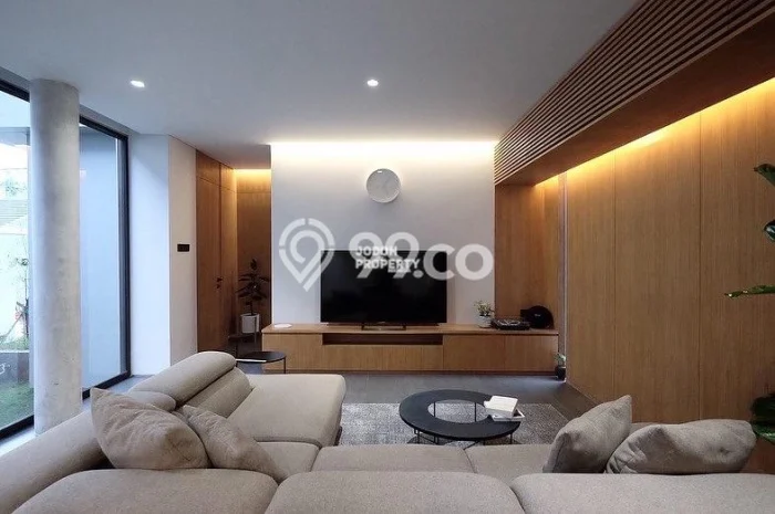 Hunian Elit LB 200m2 Siap Pakai Desain Elegan di Cirendeu, Jakarta Selatan Hunian Elit LB 200m2 Siap Pakai Desain Elegan di Cirendeu, Jakarta Selatan