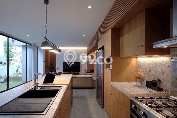 Hunian Elit LB 200m2 Siap Pakai Desain Elegan di Cirendeu, Jakarta Selatan Hunian Elit LB 200m2 Siap Pakai Desain Elegan di Cirendeu, Jakarta Selatan