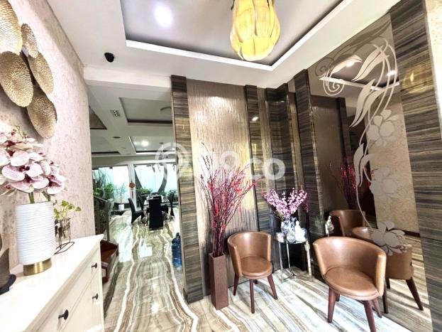 Ready to Use! Premium House LT 200m2 Desain Modern di Daan Mogot Ready to Use! Premium House LT 200m2 Desain Modern di Daan Mogot