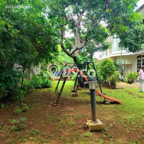 Rumah Mewah Siap Huni LT 964m2 di Pancoran, Jakarta Selatan Rumah Mewah Siap Huni LT 964m2 di Pancoran, Jakarta Selatan
