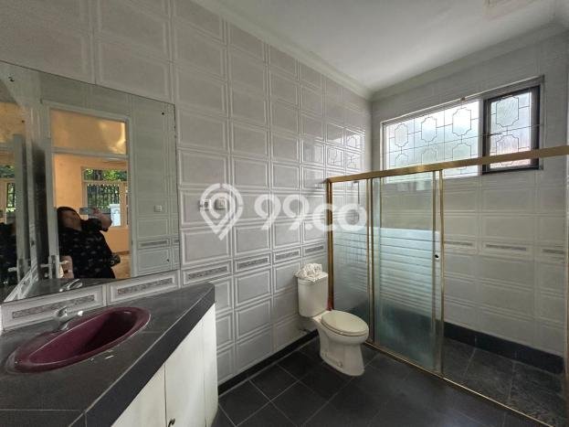 Disewakan Rumah Harga Terjangkau di Gading Serpong Tangerang dengan 3 KT Disewakan Rumah Harga Terjangkau di Gading Serpong Tangerang dengan 3 KT