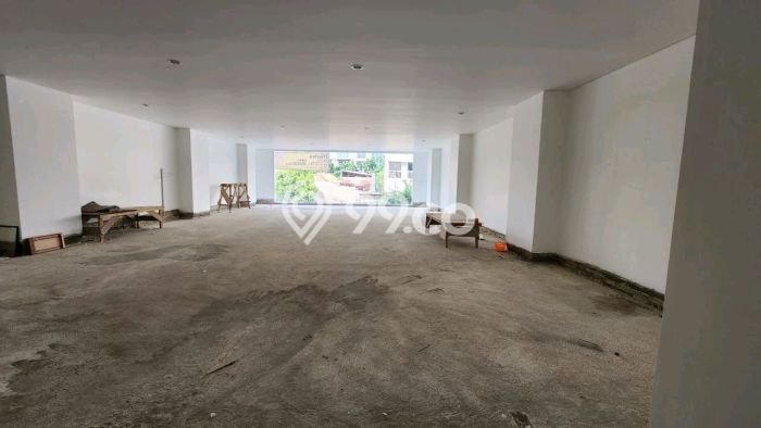Ruko paling strategis disewakan di Menteng Jakarta Pusat Ruko paling strategis disewakan di Menteng Jakarta Pusat