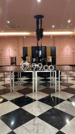 Unit Ruko Dijual di Kebayoran Baru Jakarta Selatan 750m2 Unit Ruko Dijual di Kebayoran Baru Jakarta Selatan 750m2