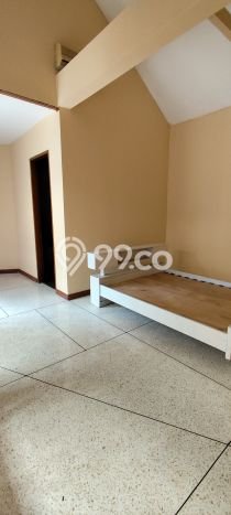 Hunian 4 Kamar Siap Huni Dikontrakkan di Menteng Harga Kompetitif Hunian 4 Kamar Siap Huni Dikontrakkan di Menteng Harga Kompetitif