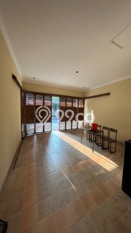 Disewakan Rumah Strategis di Pejaten LT 1000m2 / LB 30m2 Siap Huni Disewakan Rumah Strategis di Pejaten LT 1000m2 / LB 30m2 Siap Huni
