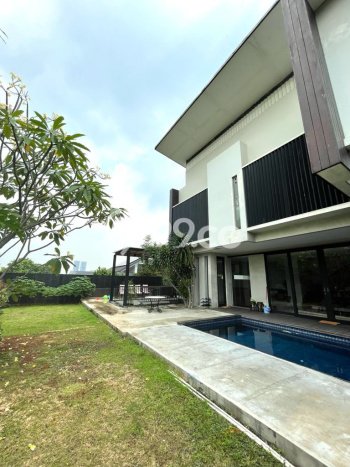 BEST LOCATION! Rumah di Cilandak, Akses ke Tol, 3 KM, LT 330m² LB 160m² BEST LOCATION! Rumah di Cilandak, Akses ke Tol, 3 KM, LT 330m² LB 160m²