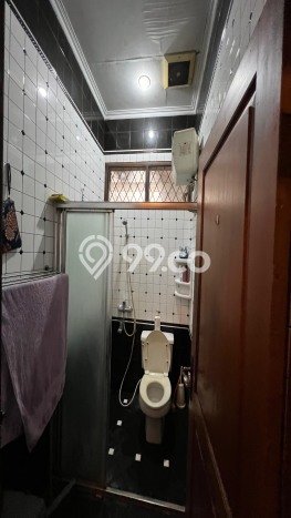 Jual Rumah Luas Elegan Dengan View Cantik di Pondok Gede, Jakarta Timur Jual Rumah Luas Elegan Dengan View Cantik di Pondok Gede, Jakarta Timur
