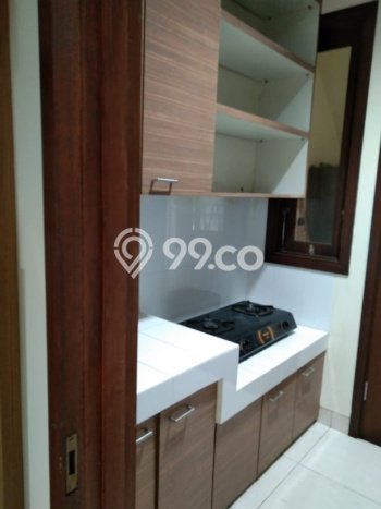 Disewakan Rumah Murah di BSD Tangerang dengan 4 Kamar Tidur Disewakan Rumah Murah di BSD Tangerang dengan 4 Kamar Tidur