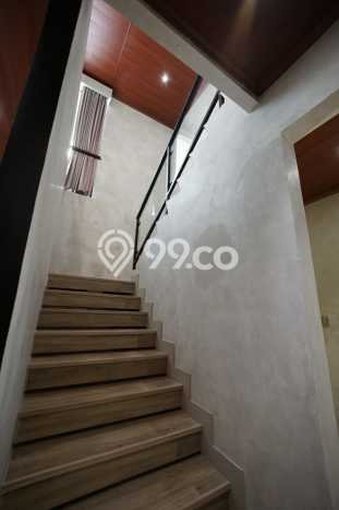 For Sale! Premium House LT 260m2 Desain Elegan di Pondok Indah For Sale! Premium House LT 260m2 Desain Elegan di Pondok Indah