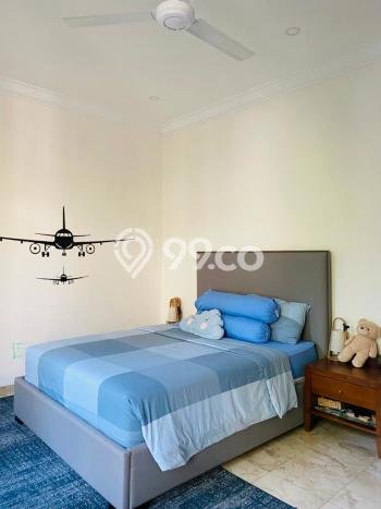 Disewakan! Rumah 5 Kamar Tidur &
4 Kamar Mandi di Pondok Indah, Jakarta Selatan Disewakan! Rumah 5 Kamar Tidur &
4 Kamar Mandi di Pondok Indah, Jakarta Selatan