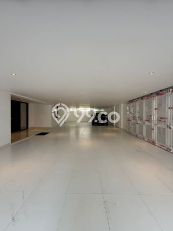 Rumah Luxury Modern Tanpa Renovasi di Kemang Jakarta Selatan Rumah Luxury Modern Tanpa Renovasi di Kemang Jakarta Selatan