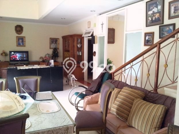 Dijual Rumah Mewah Megah Dengan View Cantik di Cibubur, Depok Dijual Rumah Mewah Megah Dengan View Cantik di Cibubur, Depok