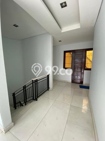 Hunian Elit LB 320m2 Siap Huni Desain Elegan di Pejaten, Jakarta Selatan Hunian Elit LB 320m2 Siap Huni Desain Elegan di Pejaten, Jakarta Selatan