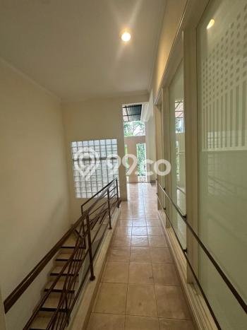 Rumah sewa siap huni 4 Kamar Tidur di Pondok Indah, Jakarta Selatan Rumah sewa siap huni 4 Kamar Tidur di Pondok Indah, Jakarta Selatan