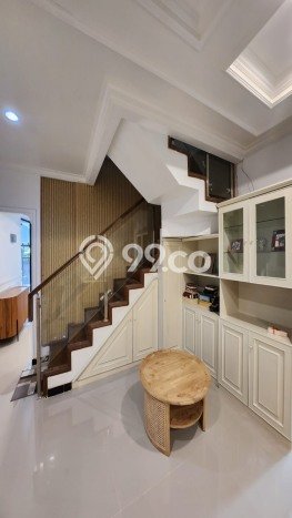 Rumah Premium 4 KT 4 KM di Kompleks Perumahan Bintaro, Jakarta Selatan Rumah Premium 4 KT 4 KM di Kompleks Perumahan Bintaro, Jakarta Selatan