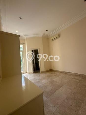 Disewakan Rumah Nyaman di Kemang LT 600m2 / LB 500m2 Siap Huni Disewakan Rumah Nyaman di Kemang LT 600m2 / LB 500m2 Siap Huni