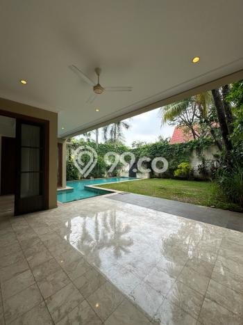 Sewa Rumah Nyaman di Kemang LT 650m2 / LB 480m2 Kondisi Bagus Sewa Rumah Nyaman di Kemang LT 650m2 / LB 480m2 Kondisi Bagus