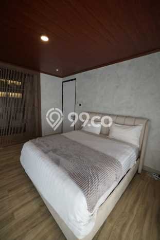 For Sale! Premium House LT 260m2 Desain Elegan di Pondok Indah For Sale! Premium House LT 260m2 Desain Elegan di Pondok Indah