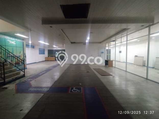 Kantor Bagus LT 510m2 LB 2550m2 Dijual di Kelapa Gading Jakarta Utara Kantor Bagus LT 510m2 LB 2550m2 Dijual di Kelapa Gading Jakarta Utara