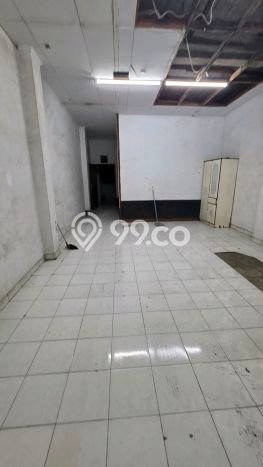 Ruko Dijual di Jakarta Pusat LT 122m2 & LB 366m2 Lokasi Terbaik! Ruko Dijual di Jakarta Pusat LT 122m2 & LB 366m2 Lokasi Terbaik!