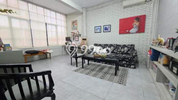Ruko Bagus Dijual LB 600m2 Lokasi Strategis Jakarta Pusat Area Cocok untuk Berbisnis Ruko Bagus Dijual LB 600m2 Lokasi Strategis Jakarta Pusat Area Cocok untuk Berbisnis