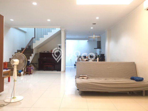 Rumah Lingkungan Nyaman di Sunter, Jakarta Utara, Luas 120m² LB 200m² Rumah Lingkungan Nyaman di Sunter, Jakarta Utara, Luas 120m² LB 200m²
