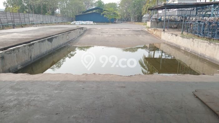 Disewakan Gudang Premium Kawasan Karawang Barat, Luas 23000m2m², Jalan Utama Disewakan Gudang Premium Kawasan Karawang Barat, Luas 23000m2m², Jalan Utama