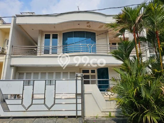 Dijual Rumah Luas Megah Dengan View Cantik di Pluit, Jakarta Utara Dijual Rumah Luas Megah Dengan View Cantik di Pluit, Jakarta Utara