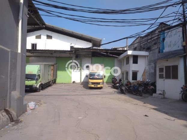 Unit Gudang Dijual di Jakarta Utara LT 790m2 & LB 1366m2 Unit Gudang Dijual di Jakarta Utara LT 790m2 & LB 1366m2