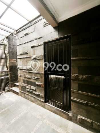 Jual Rumah Luas Megah Dengan View Eksklusif di Sunter, Jakarta Utara Jual Rumah Luas Megah Dengan View Eksklusif di Sunter, Jakarta Utara
