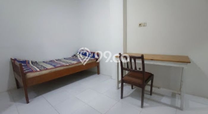 AREA TERSIBUK! Ruko di , Luas 230m2m², Potensi Tinggi AREA TERSIBUK! Ruko di , Luas 230m2m², Potensi Tinggi