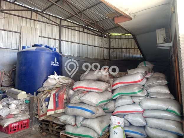 Gudang Dijual di Jakarta Barat LT 570m2 & LB 300m2 Lokasi Terbaik! Gudang Dijual di Jakarta Barat LT 570m2 & LB 300m2 Lokasi Terbaik!