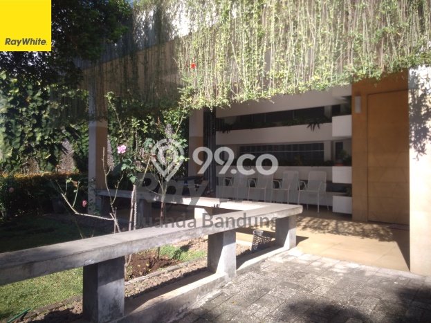Jual Rumah Mewah Elegan Dengan View Eksklusif di Cigadung, Bandung Jual Rumah Mewah Elegan Dengan View Eksklusif di Cigadung, Bandung
