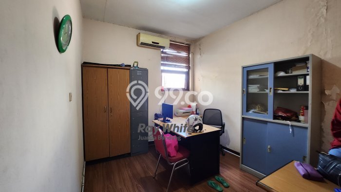 Unit Kantor Dijual di Bandung LT 216m2 & LB 161m2 Unit Kantor Dijual di Bandung LT 216m2 & LB 161m2