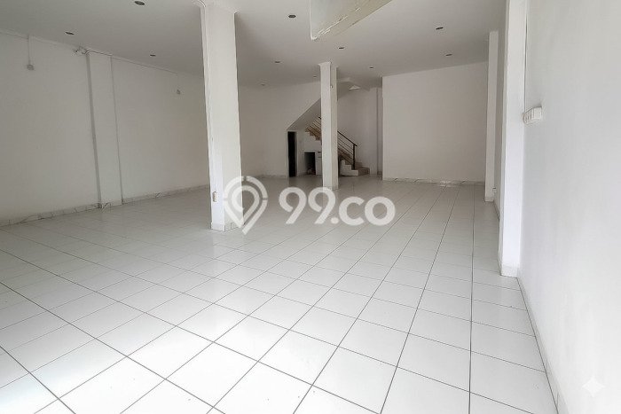 Ruko paling strategis disewakan di Tanjung Karang Timur Bandar Lampung Ruko paling strategis disewakan di Tanjung Karang Timur Bandar Lampung