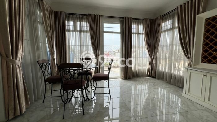 Hunian Mewah LB 450m2 Siap Pakai Desain Elegan di Pantai Indah Kapuk, Jakarta Utara Hunian Mewah LB 450m2 Siap Pakai Desain Elegan di Pantai Indah Kapuk, Jakarta Utara