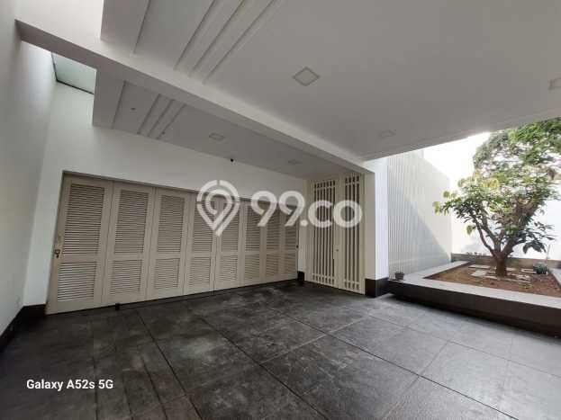 Rumah Mewah LB 1125m2 Siap Pakai Desain Elegan di Pantai Indah Kapuk, Jakarta Utara Rumah Mewah LB 1125m2 Siap Pakai Desain Elegan di Pantai Indah Kapuk, Jakarta Utara