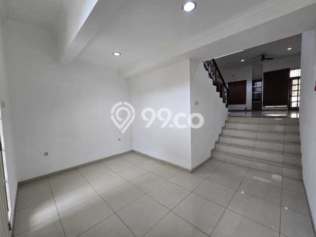 Disewakan Rumah Murah di Pantai Indah Kapuk Jakarta Utara Punya 4 KT Disewakan Rumah Murah di Pantai Indah Kapuk Jakarta Utara Punya 4 KT