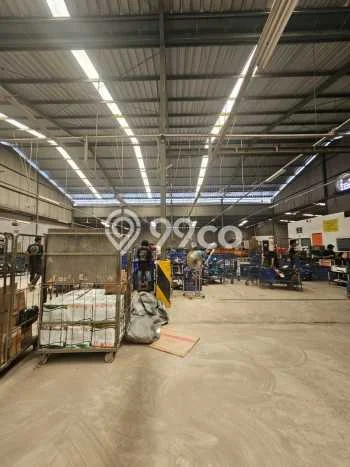Gudang untuk Disewa di Pusat Jakarta Utara Luas Bangunan 850m2 Gudang untuk Disewa di Pusat Jakarta Utara Luas Bangunan 850m2