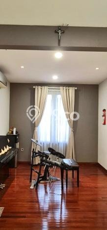 For Sale! Luxury House LT 252m2 Desain Modern di Pantai Indah Kapuk For Sale! Luxury House LT 252m2 Desain Modern di Pantai Indah Kapuk