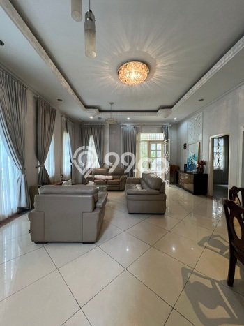 Disewakan! Rumah 4 Kamar Tidur &
3 Kamar Mandi di Pantai Indah Kapuk, Jakarta Utara Disewakan! Rumah 4 Kamar Tidur &
3 Kamar Mandi di Pantai Indah Kapuk, Jakarta Utara
