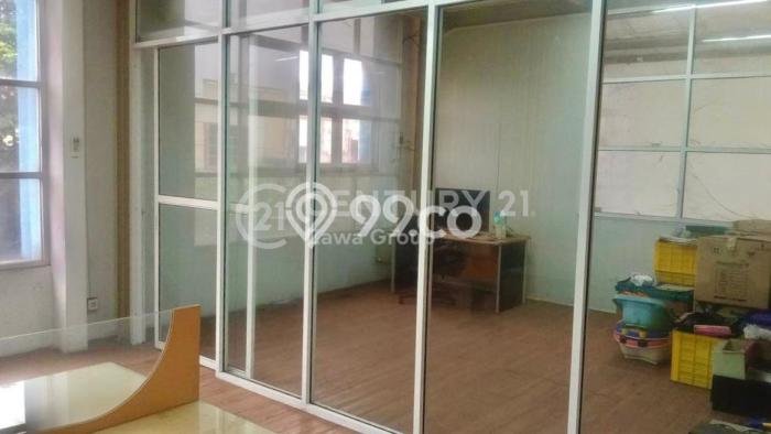 Gudang Disewakan Lokasi Tangerang Tangerang Harga Spesial! Gudang Disewakan Lokasi Tangerang Tangerang Harga Spesial!