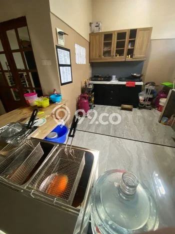 Unit Ruko Dijual di Balikpapan Utara Balikpapan Luas Tanah 332m2, Luas Bangunan 945m2 Unit Ruko Dijual di Balikpapan Utara Balikpapan Luas Tanah 332m2, Luas Bangunan 945m2