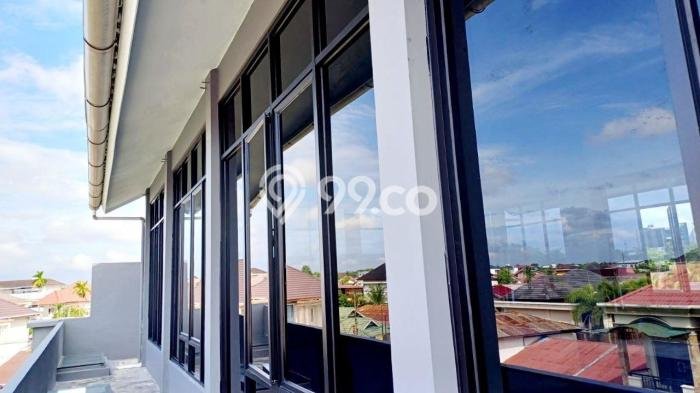 Ruko Dijual di Kawasan Pontianak Selatan, Pontianak Harga Kompetitif Ruko Dijual di Kawasan Pontianak Selatan, Pontianak Harga Kompetitif