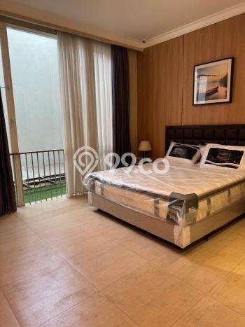 Dijual Rumah Mewah Megah Dengan View Cantik di Pakuwon Indah, Surabaya Dijual Rumah Mewah Megah Dengan View Cantik di Pakuwon Indah, Surabaya