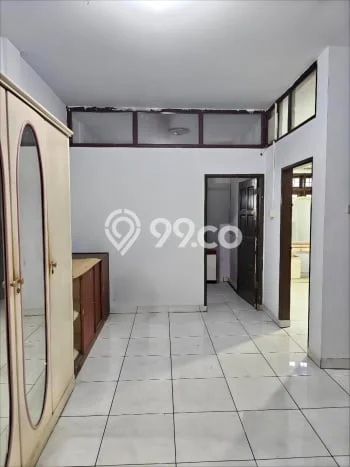 Dijual Cepat Rumah Bagus Siap Huni LB 180m2 di Medan Timur, Medan Dijual Cepat Rumah Bagus Siap Huni LB 180m2 di Medan Timur, Medan