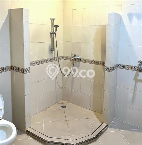 Siap Huni Hunian Elit 8 Kamar di Medan Area Dekat ke Mana Saja Siap Huni Hunian Elit 8 Kamar di Medan Area Dekat ke Mana Saja