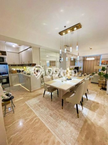 Unit Apartemen Luxury Dijual di Medan Barat dengan 3 Kamar Tidur Unit Apartemen Luxury Dijual di Medan Barat dengan 3 Kamar Tidur