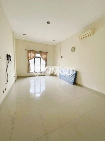 Ruko Dijual di Medan Area Medan dengan LB 260m2 Ruko Dijual di Medan Area Medan dengan LB 260m2
