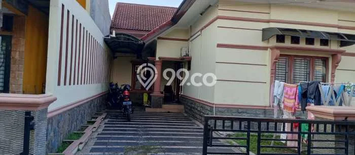 For Sale Rumah 3 Kamar Lokasi Ideal Bagus dan Strategis di Medan Sunggal For Sale Rumah 3 Kamar Lokasi Ideal Bagus dan Strategis di Medan Sunggal